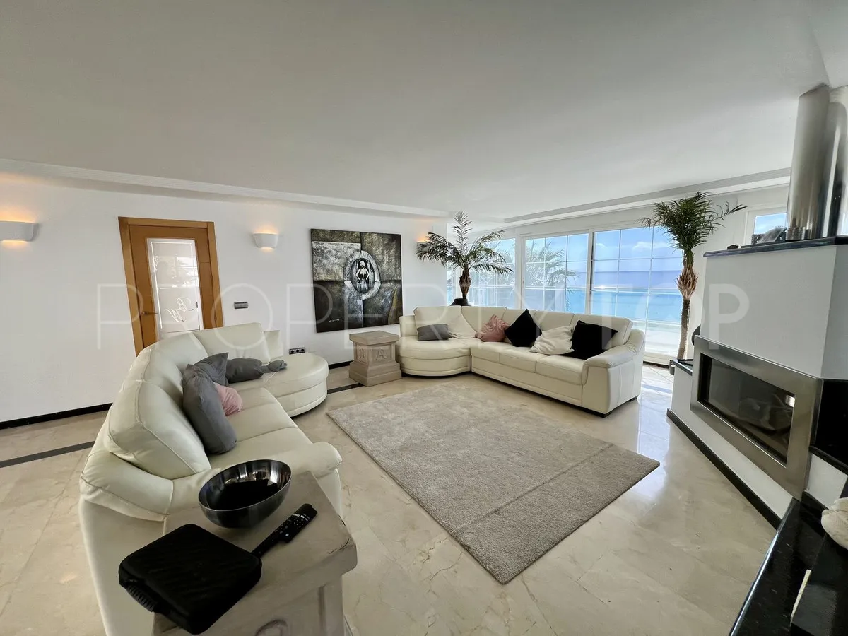 Villa en venta en El Chaparral