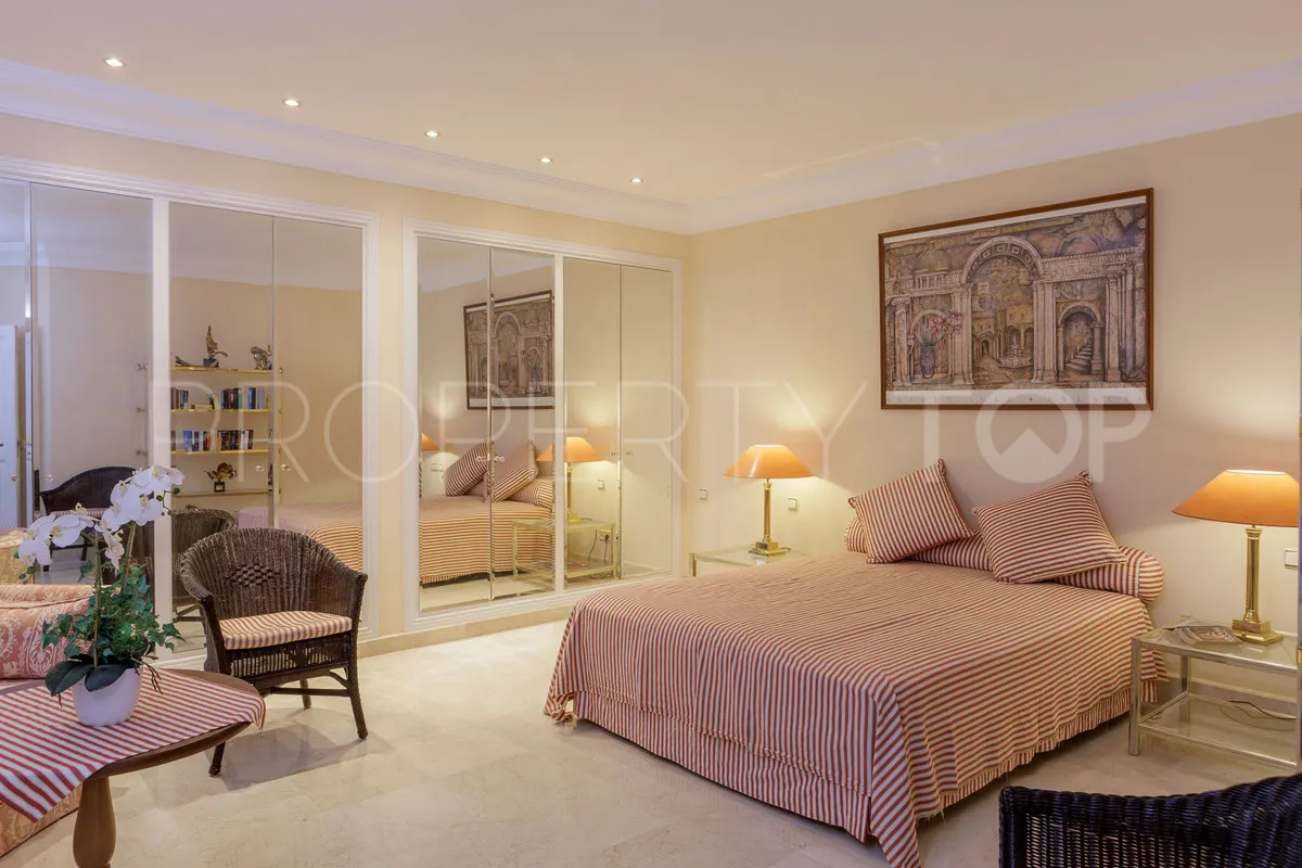 Villa a la venta en La Zagaleta