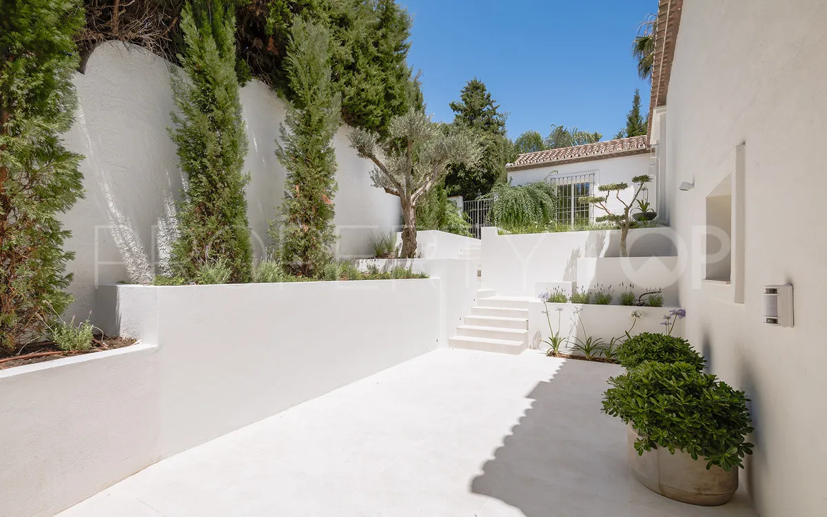 Guadalmina Alta, villa a la venta