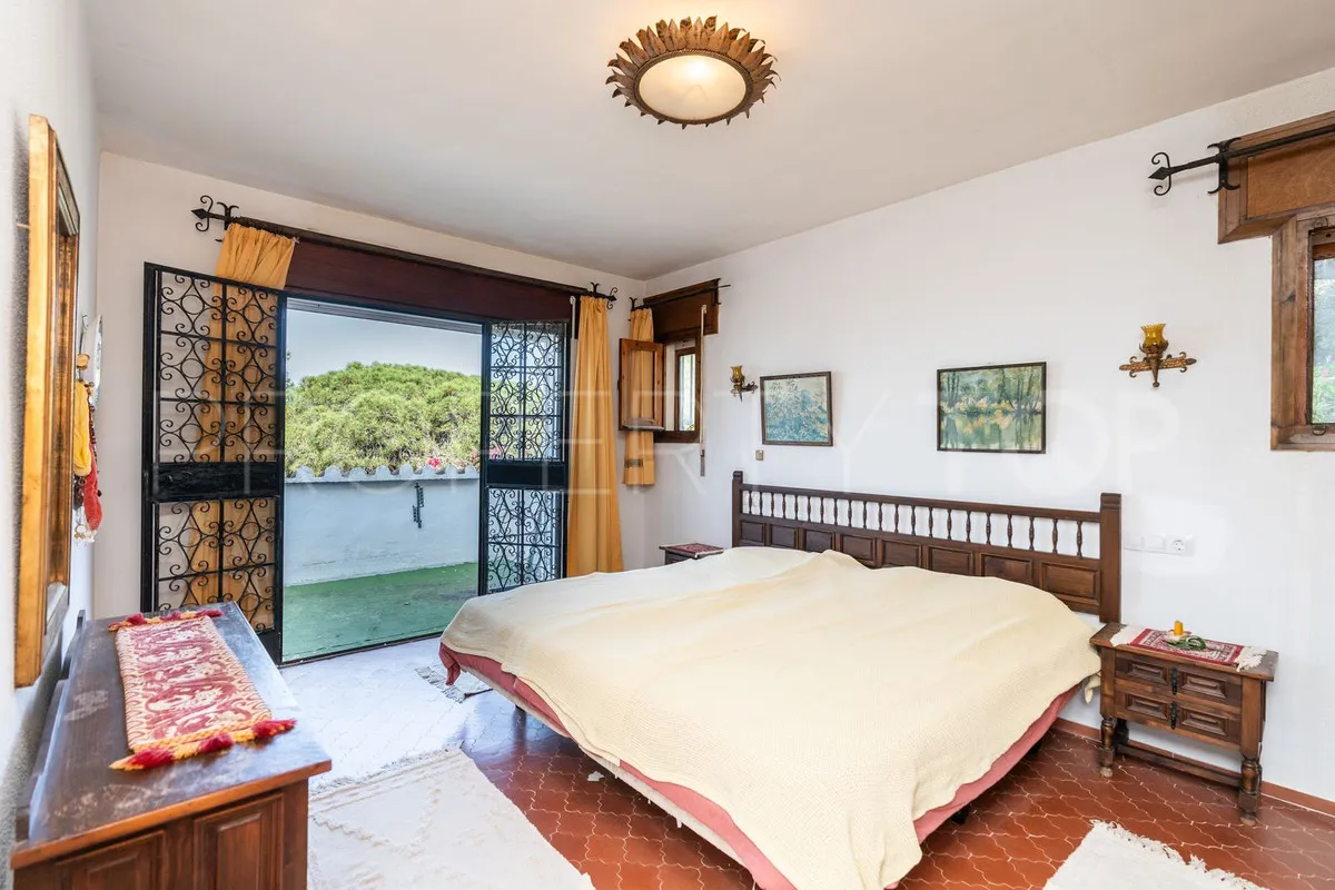 Se vende villa en Elviria de 3 dormitorios