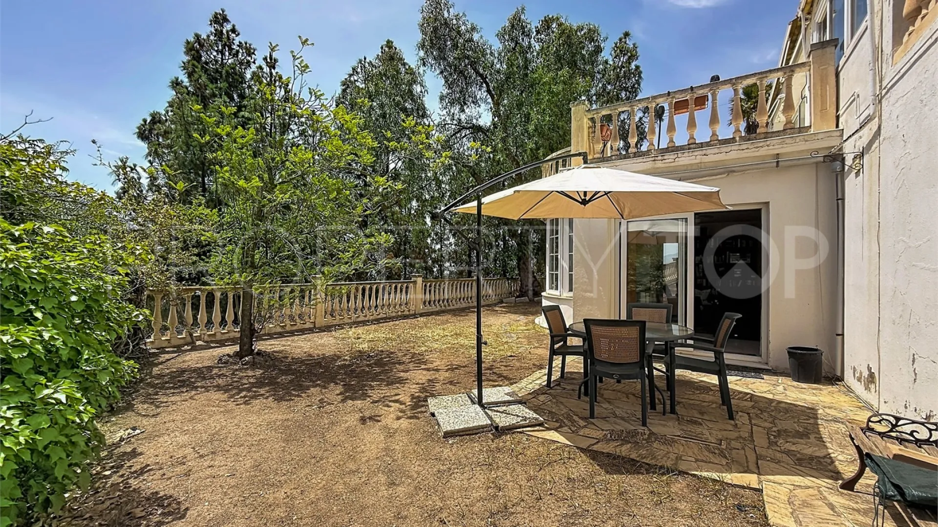 For sale El Atabal 5 bedrooms villa