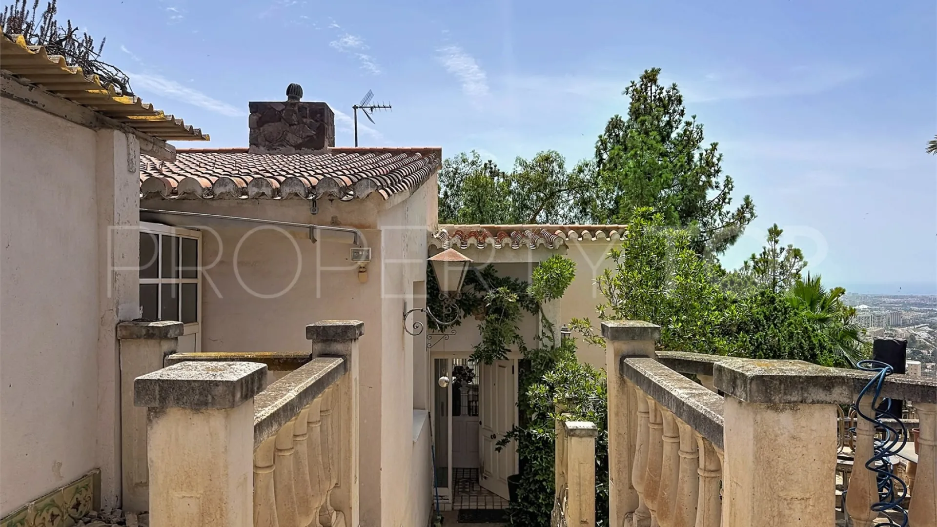 For sale El Atabal 5 bedrooms villa
