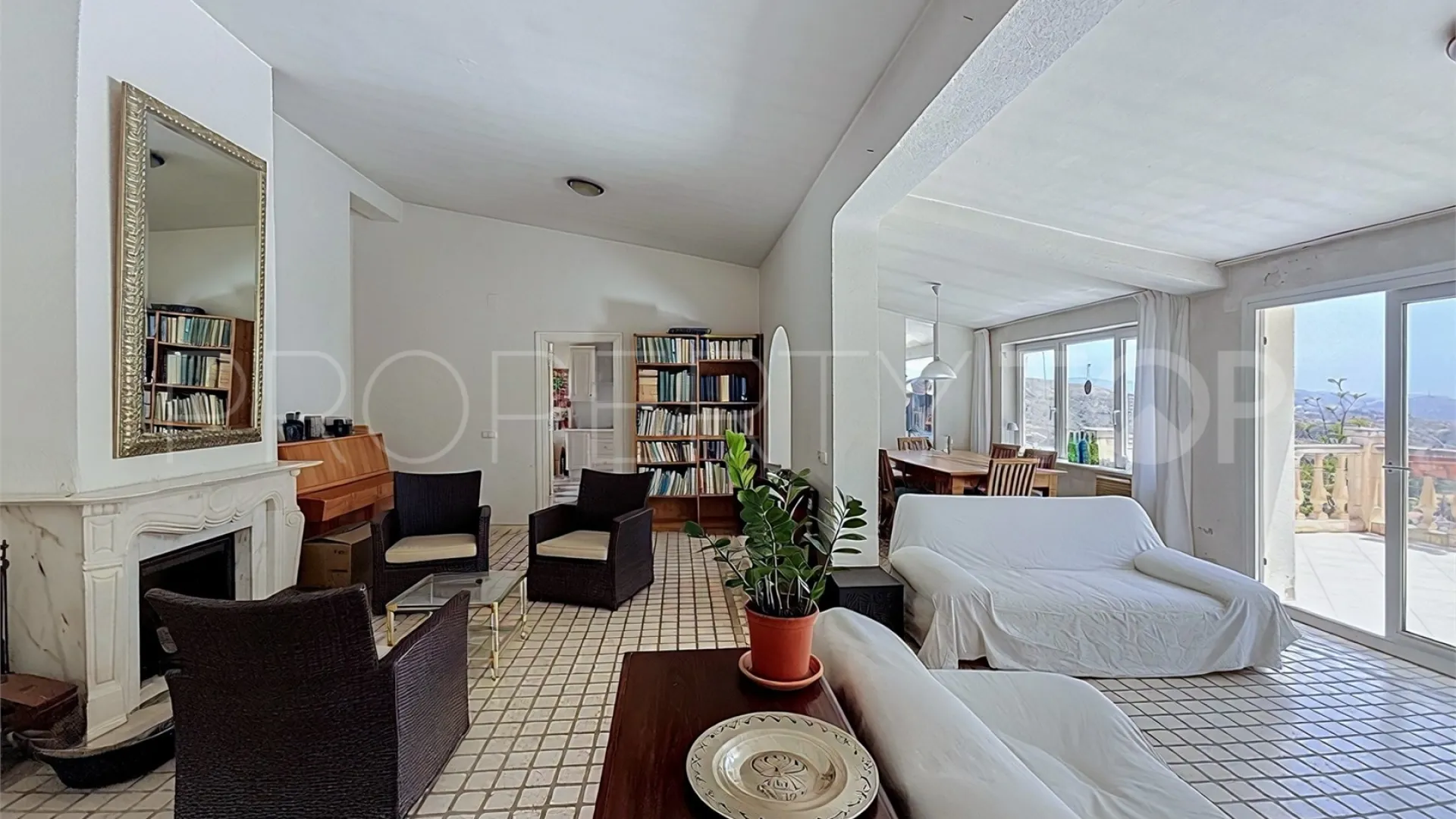 For sale El Atabal 5 bedrooms villa