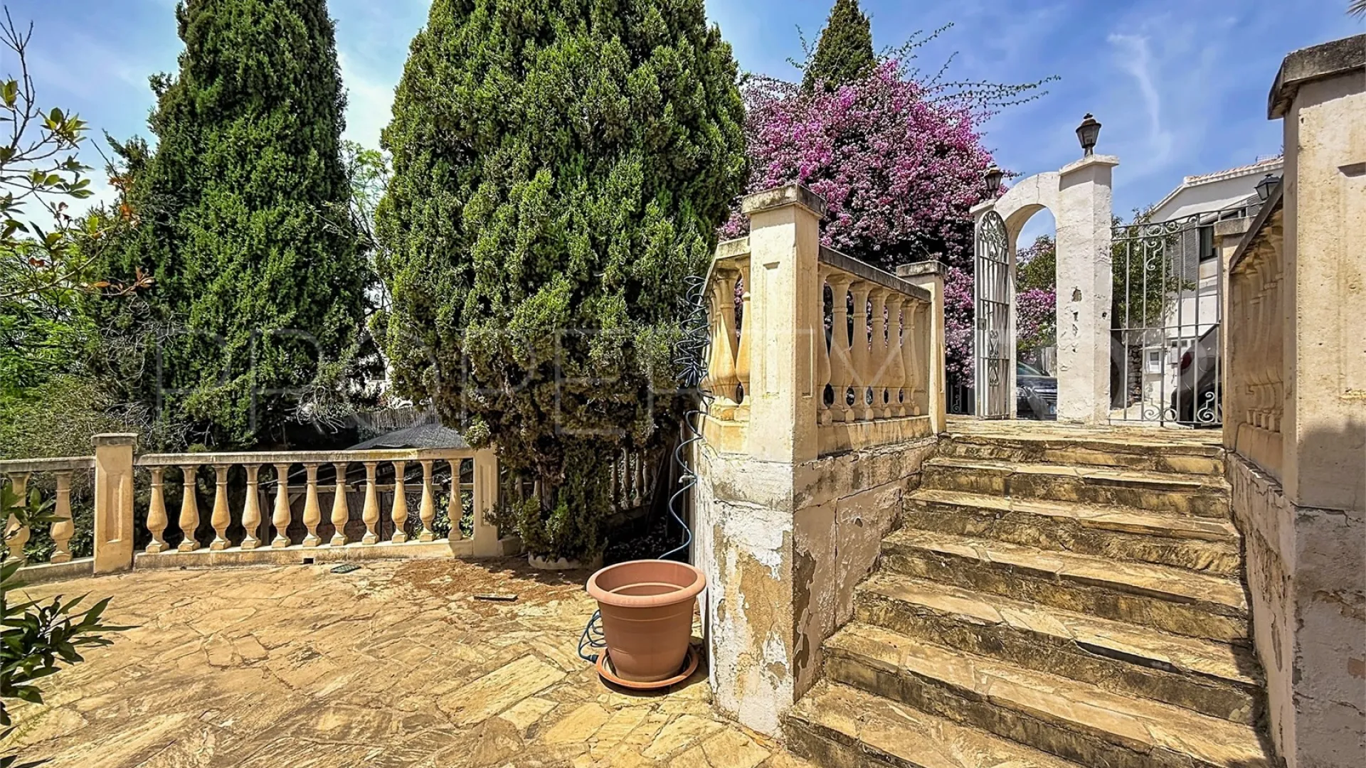 For sale El Atabal 5 bedrooms villa