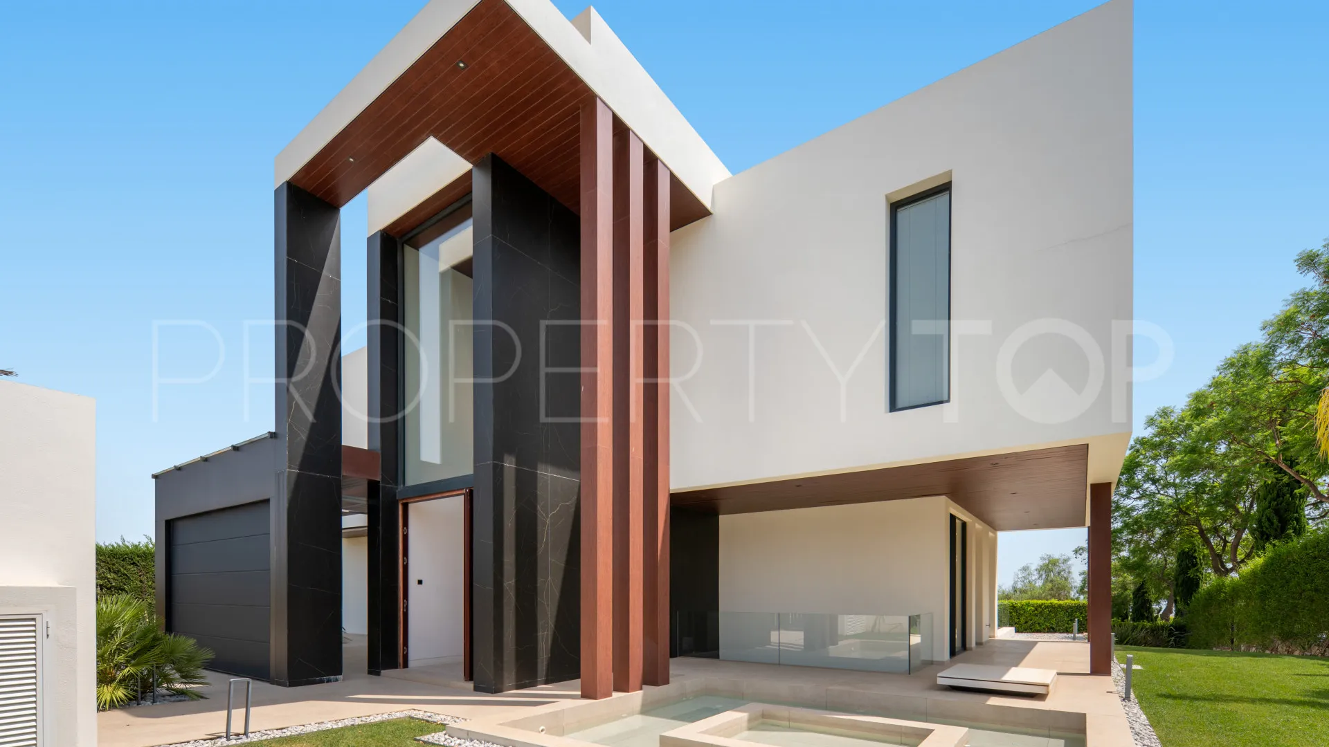 For sale villa in Los Flamingos