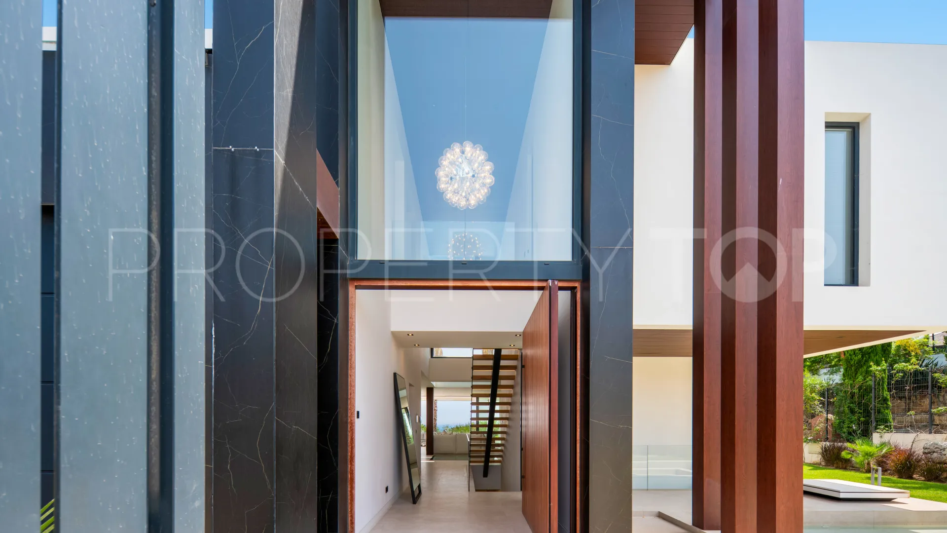 For sale villa in Los Flamingos