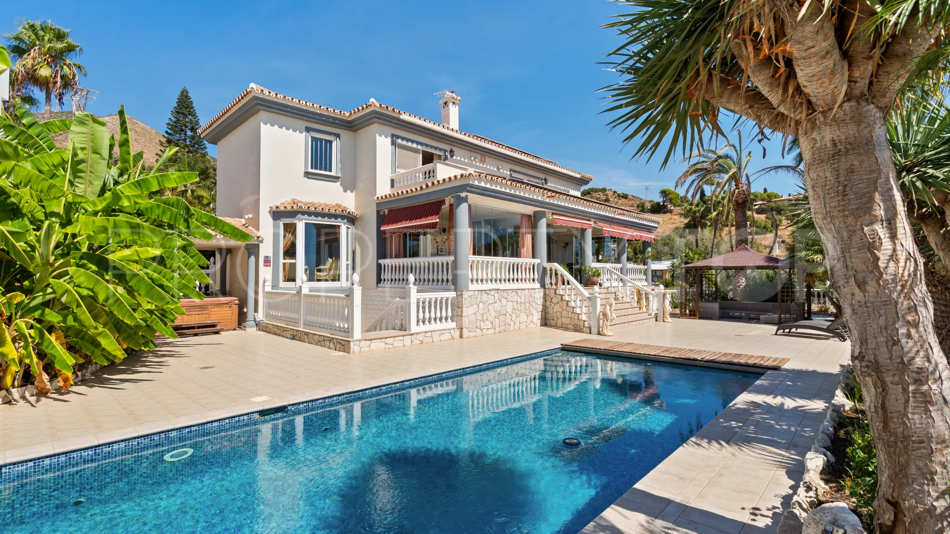 Villa con 5 dormitorios en venta en La Capellania