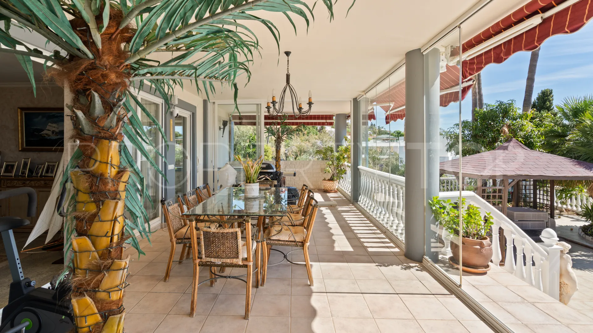 Villa con 5 dormitorios en venta en La Capellania