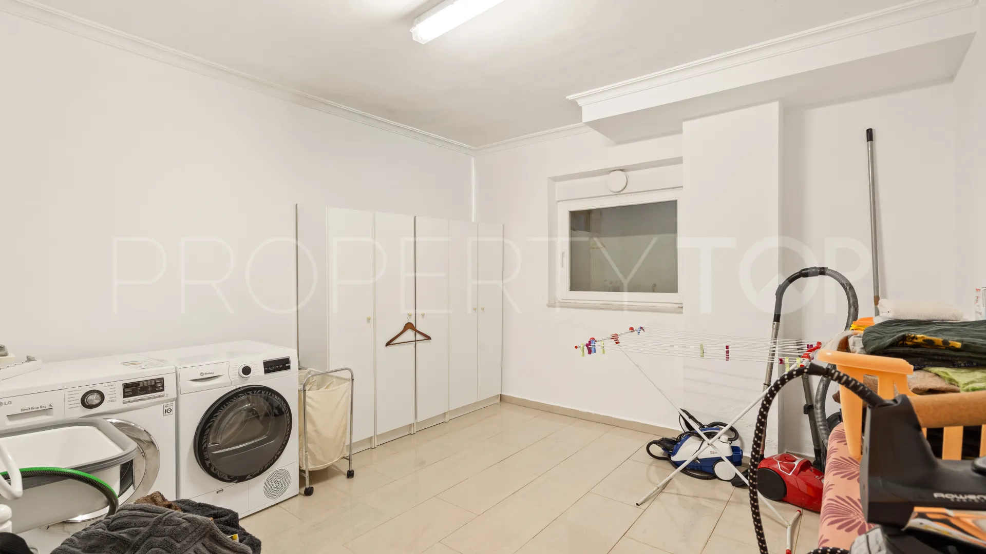 Villa con 5 dormitorios en venta en La Capellania