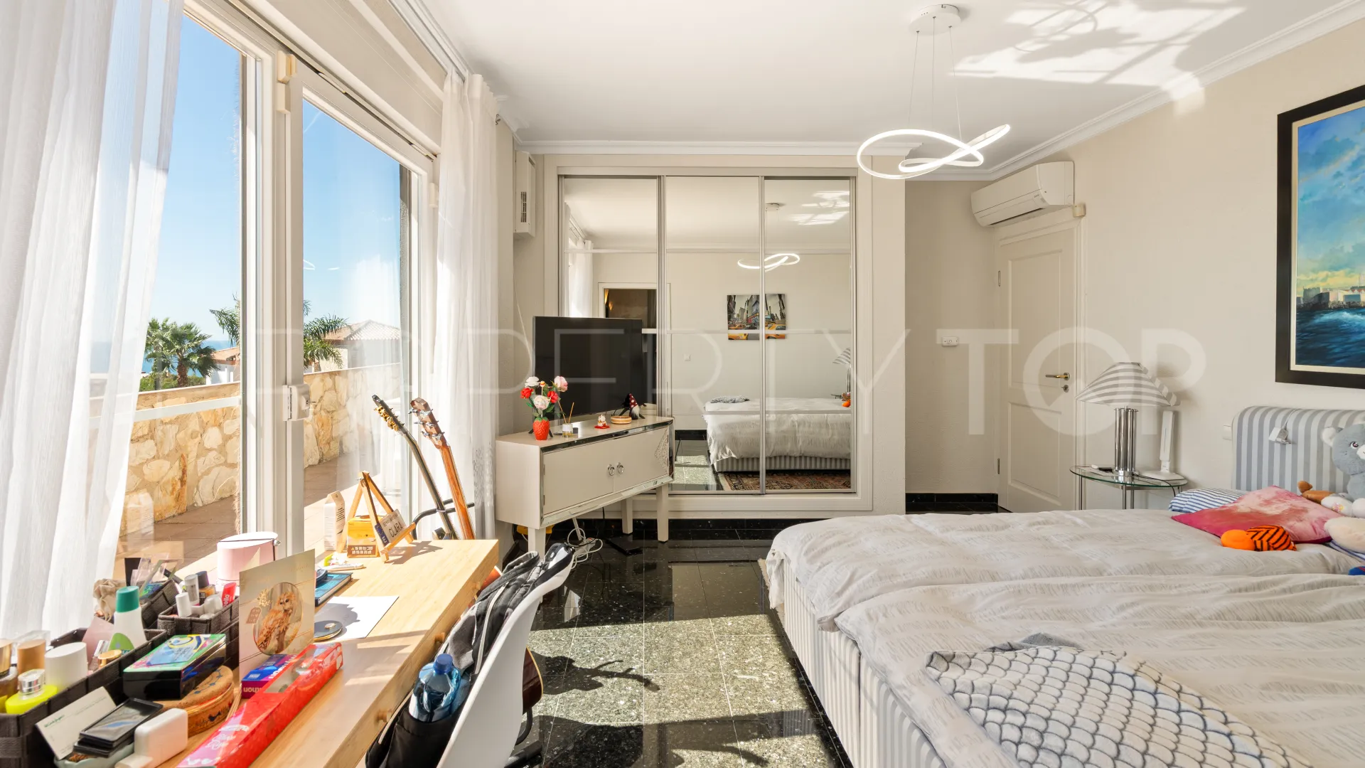 Villa con 5 dormitorios en venta en La Capellania