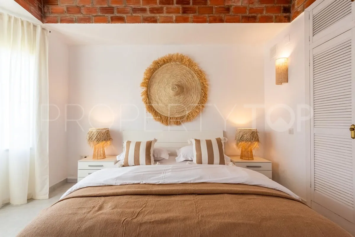 Villa en venta de 3 dormitorios en Monte Biarritz