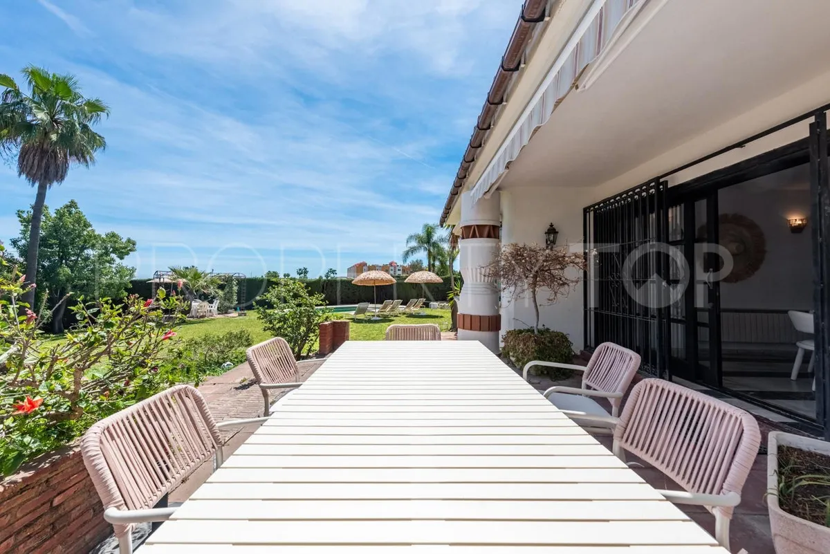 Villa en venta de 3 dormitorios en Monte Biarritz