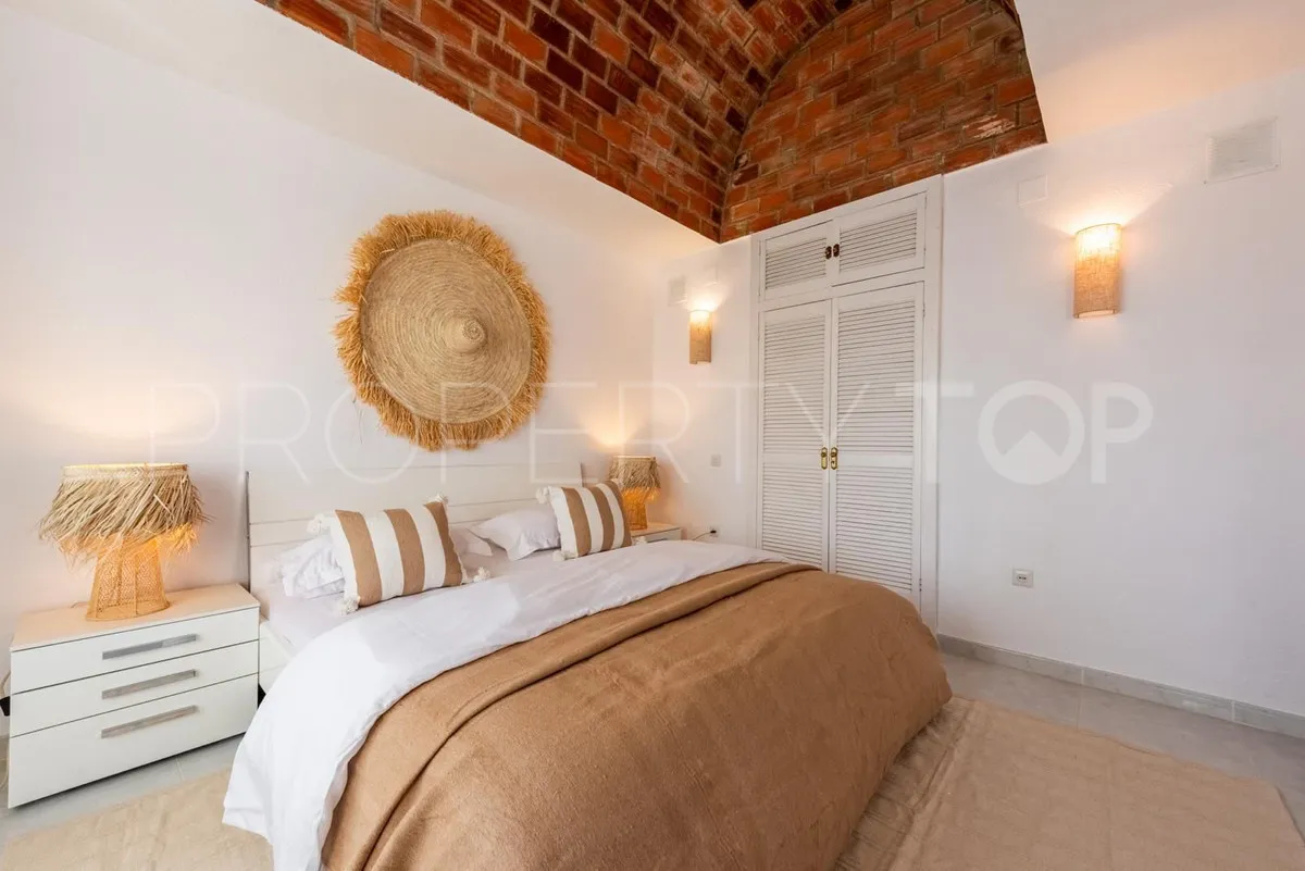 Villa en venta de 3 dormitorios en Monte Biarritz