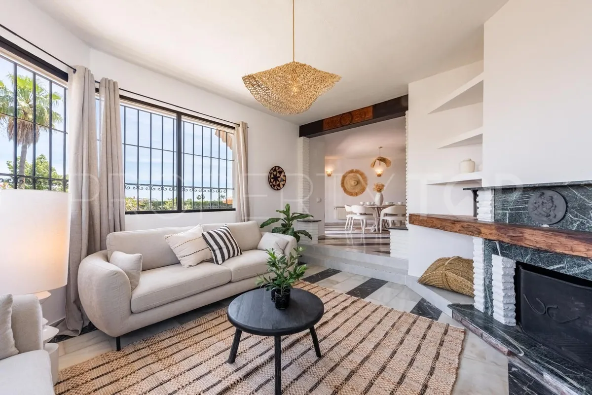 Villa en venta de 3 dormitorios en Monte Biarritz