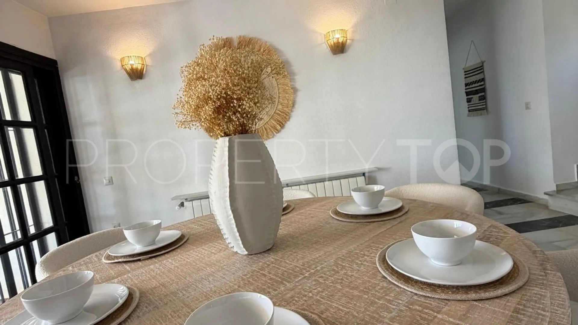 Villa en venta de 3 dormitorios en Monte Biarritz
