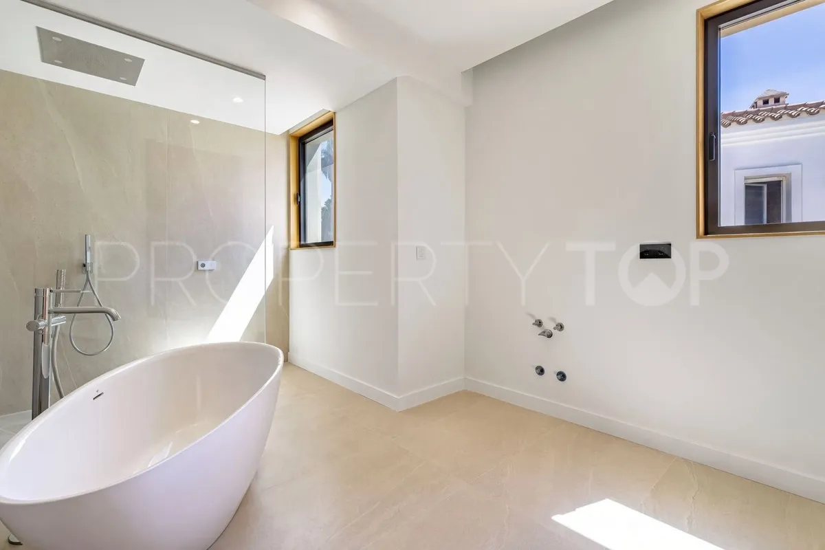 Villa en venta en Zona F