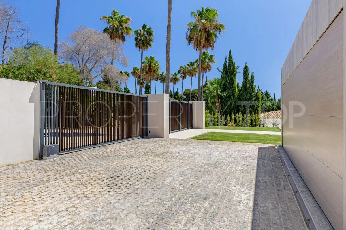Villa en venta en Zona F