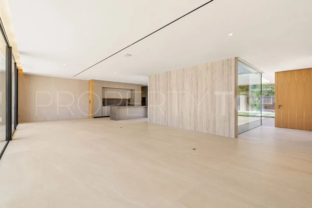Villa en venta en Zona F