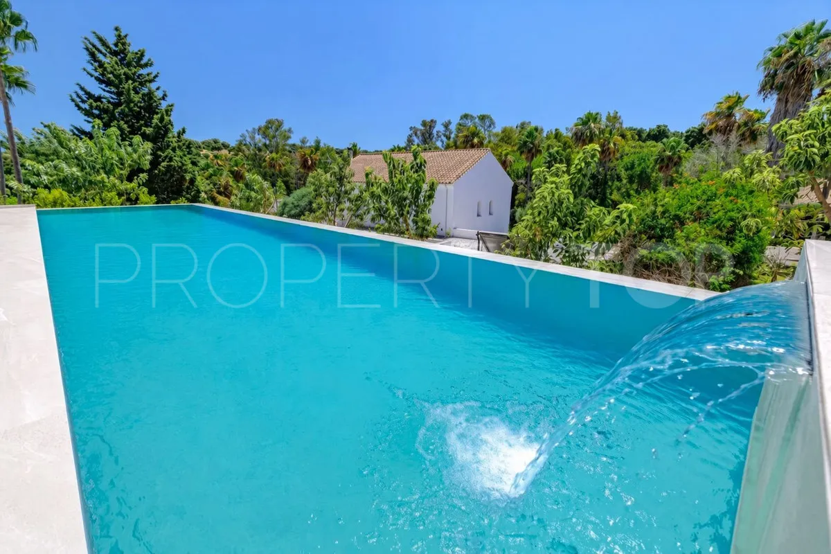 Villa en venta en Zona F