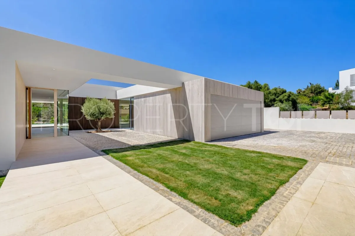 Villa en venta en Zona F