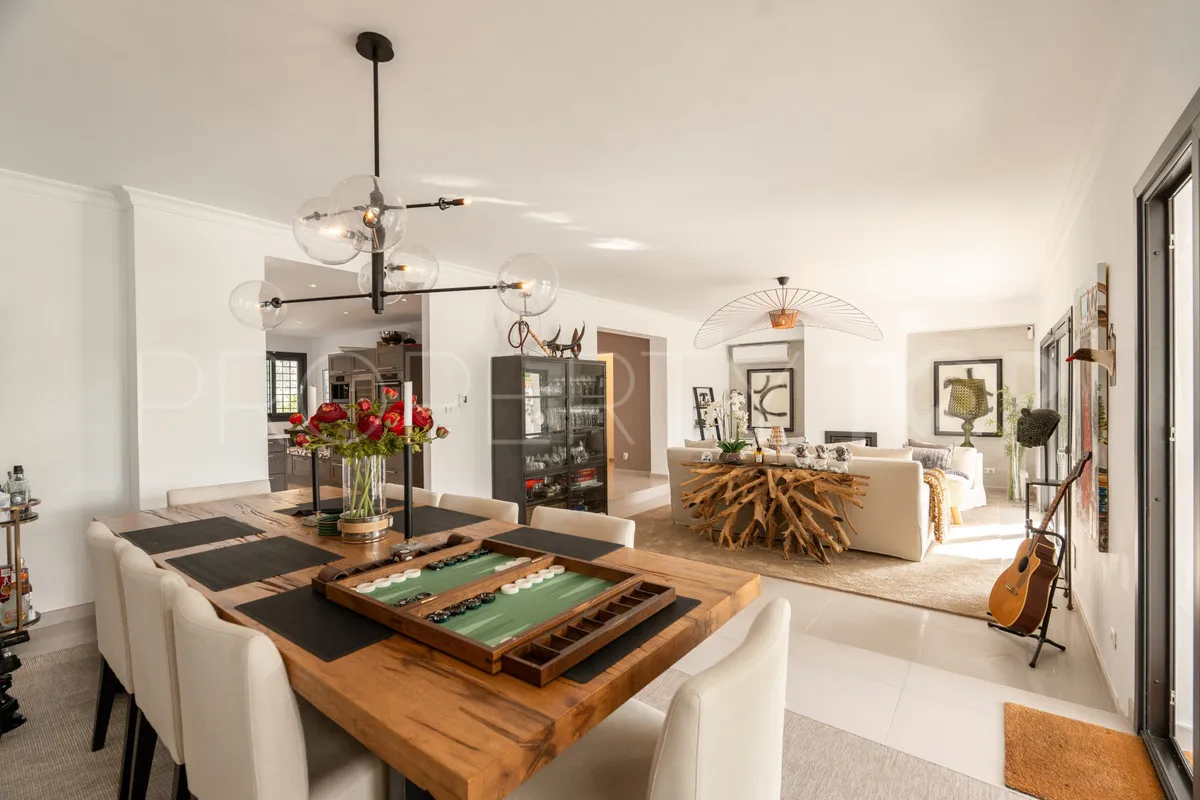 Se vende villa en Parcelas del Golf