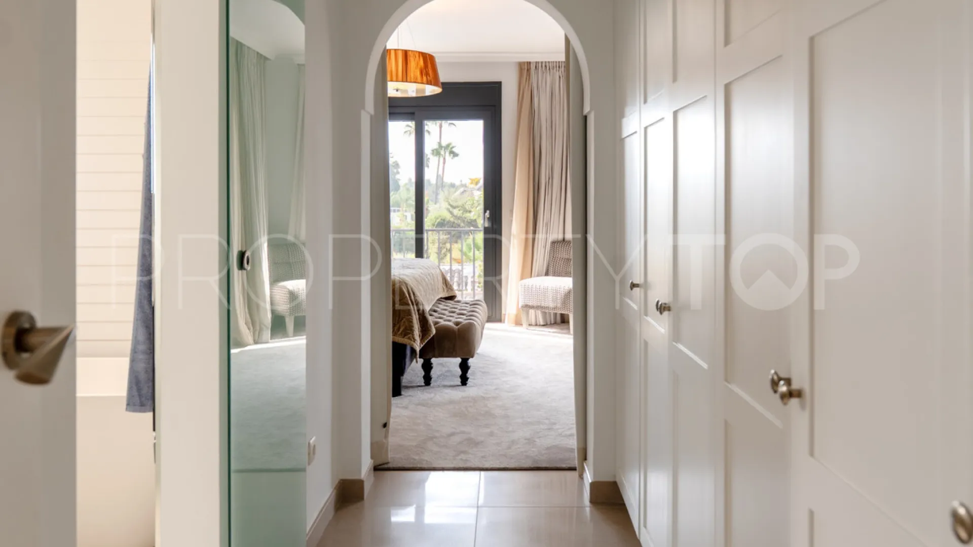 Se vende villa en Parcelas del Golf