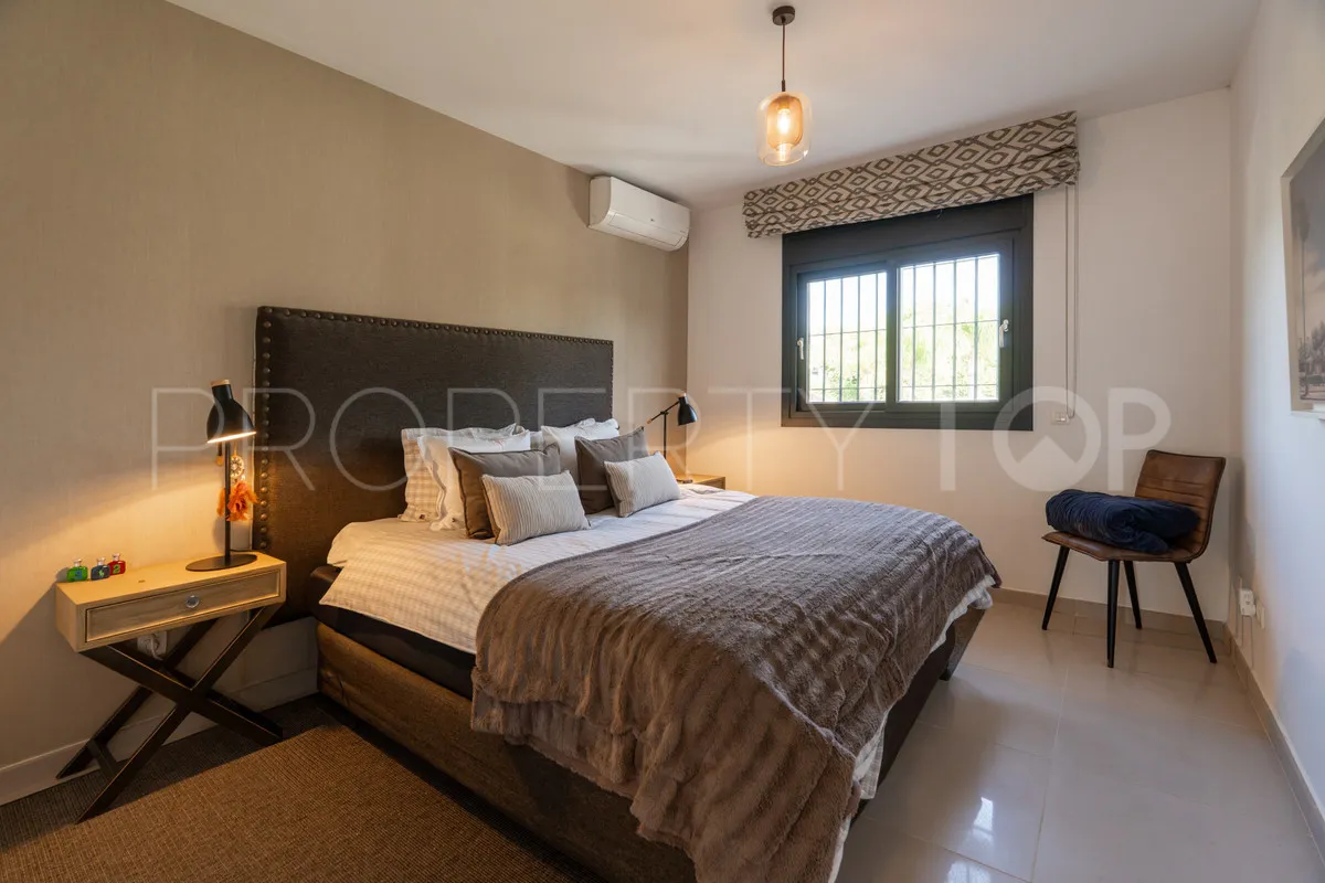 Se vende villa en Parcelas del Golf