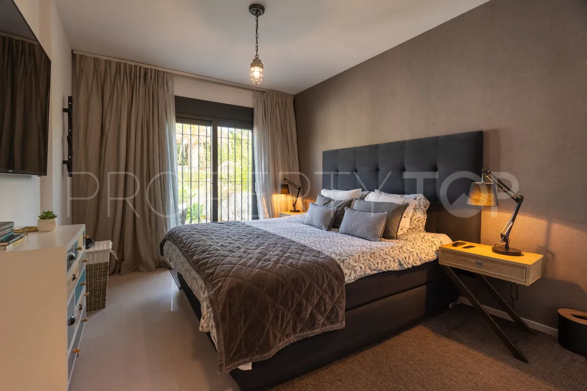 Se vende villa en Parcelas del Golf