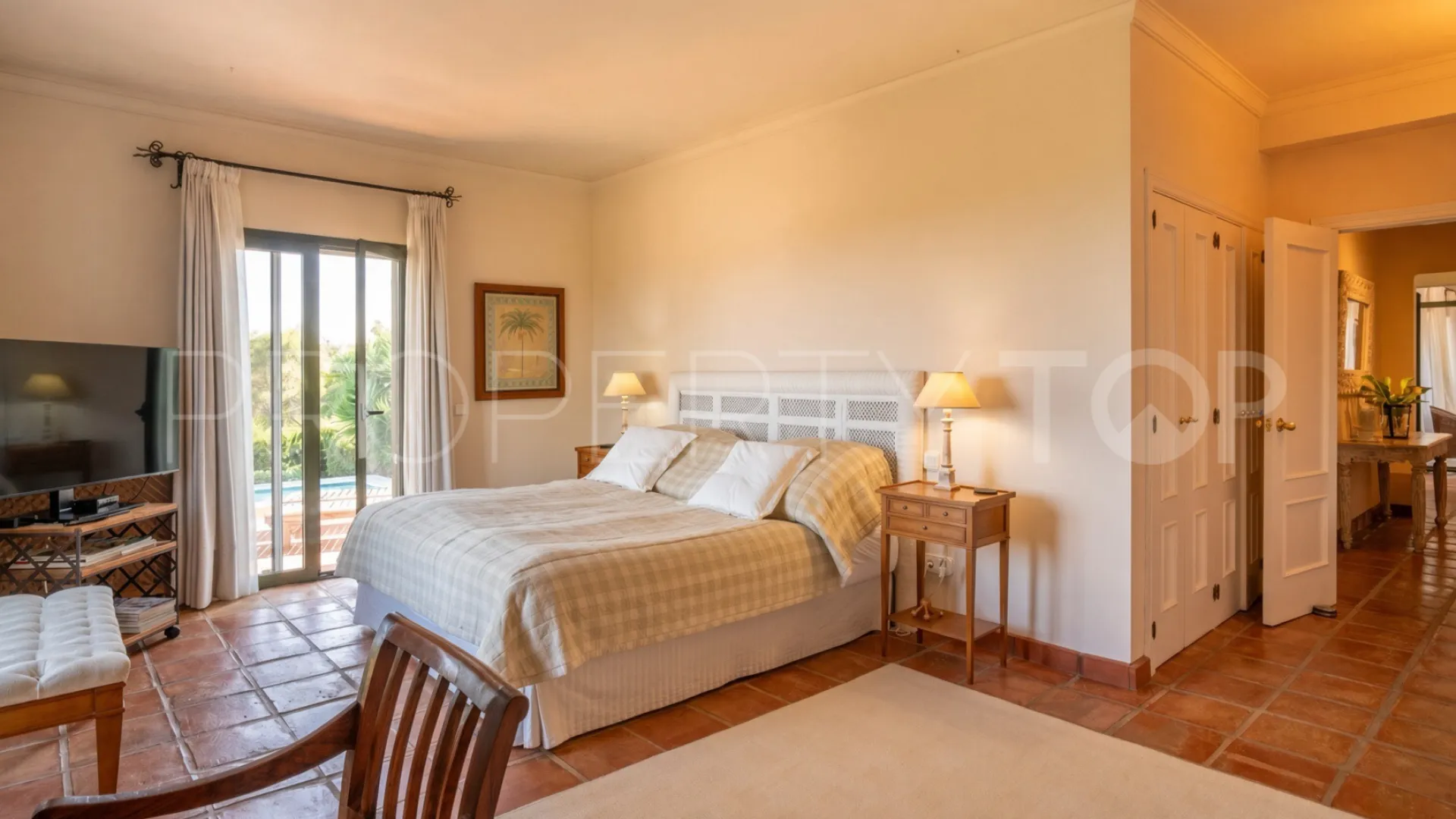 Villa en venta en Zona F con 3 dormitorios