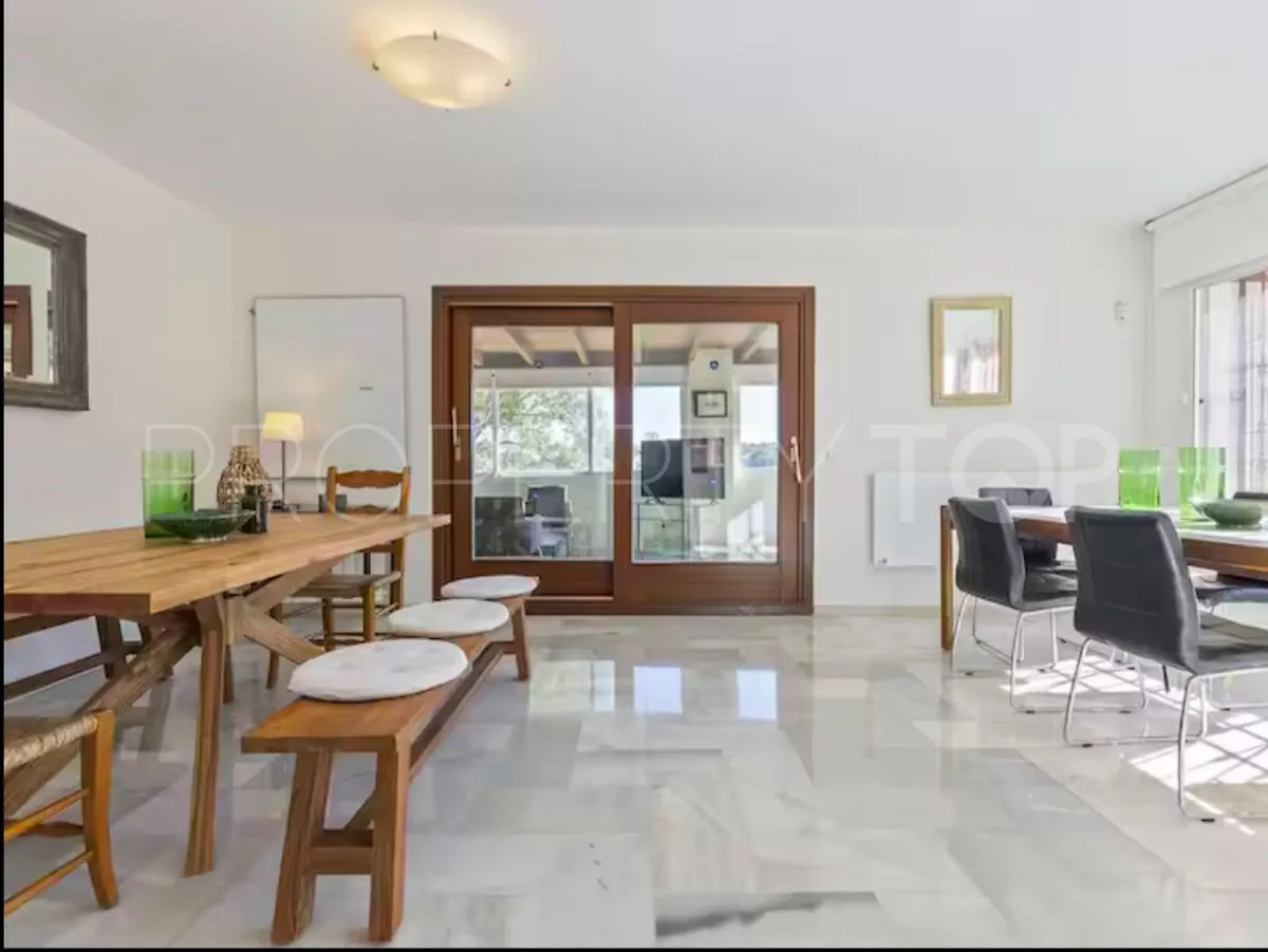 Elviria 6 bedrooms villa for sale