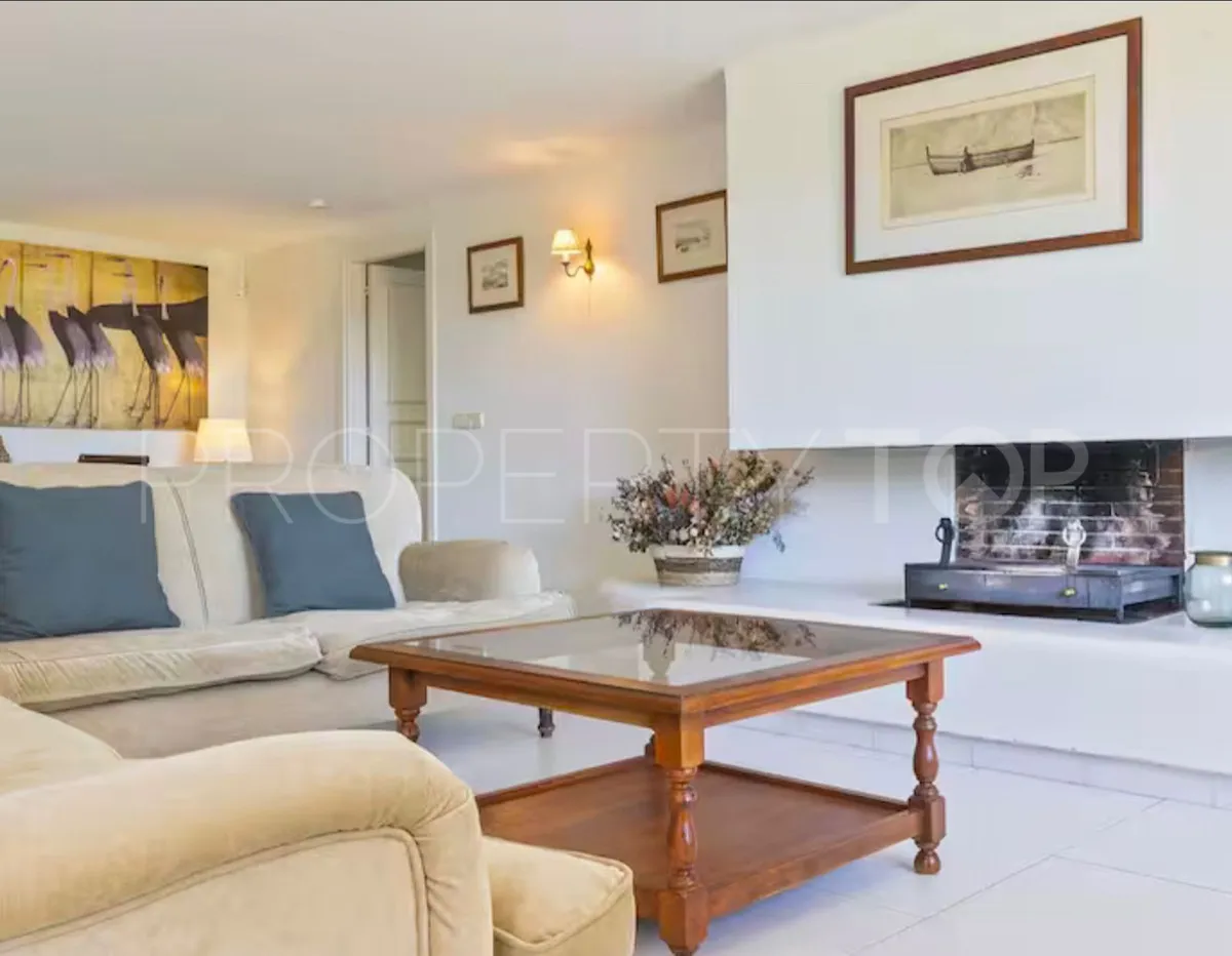 Elviria 6 bedrooms villa for sale