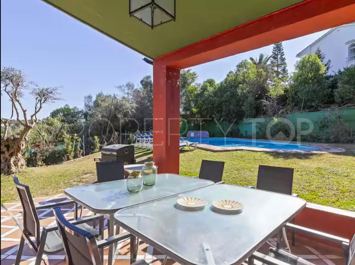 Elviria 6 bedrooms villa for sale