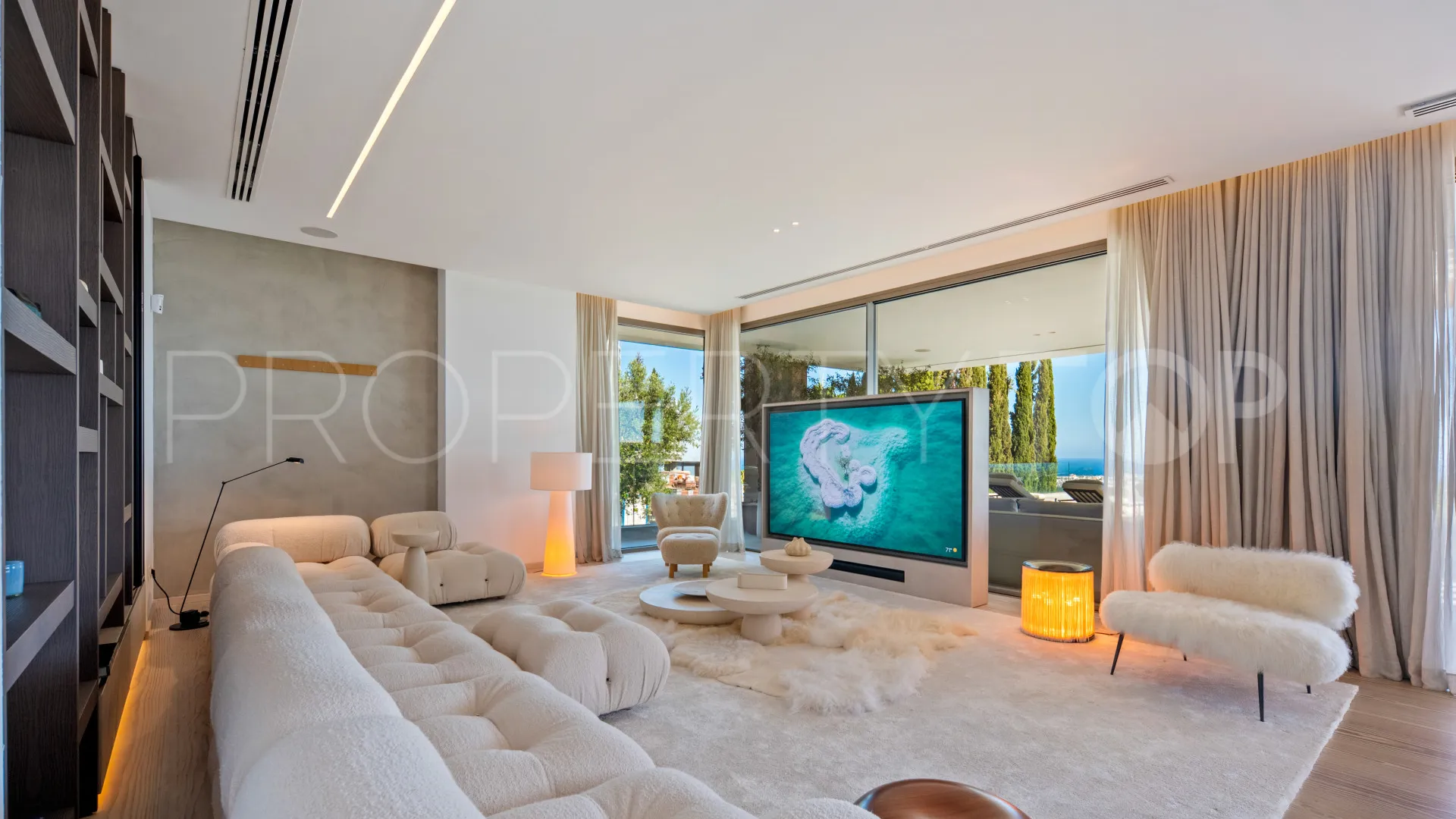 Villa en venta en The Hills con 5 dormitorios