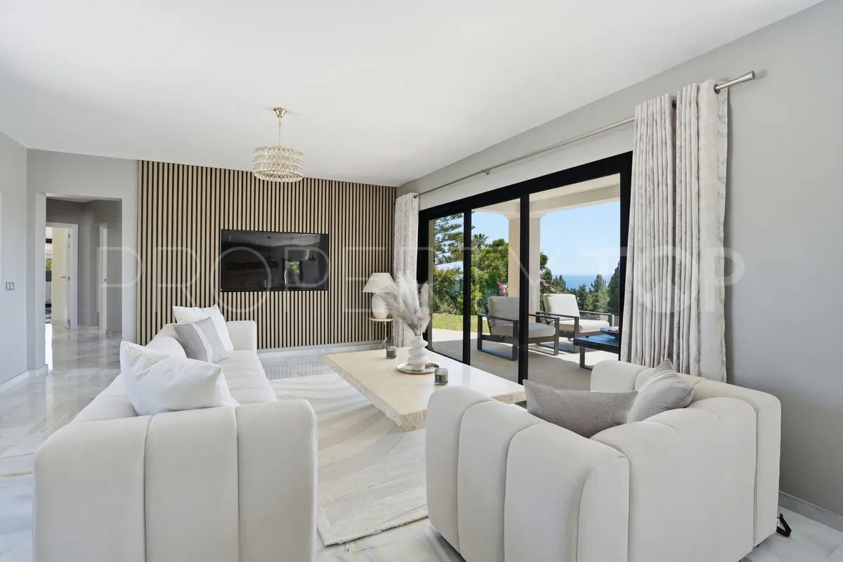 Villa en venta de 4 dormitorios en El Chaparral