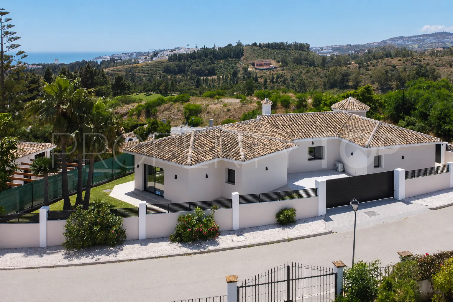 Villa en venta de 4 dormitorios en El Chaparral