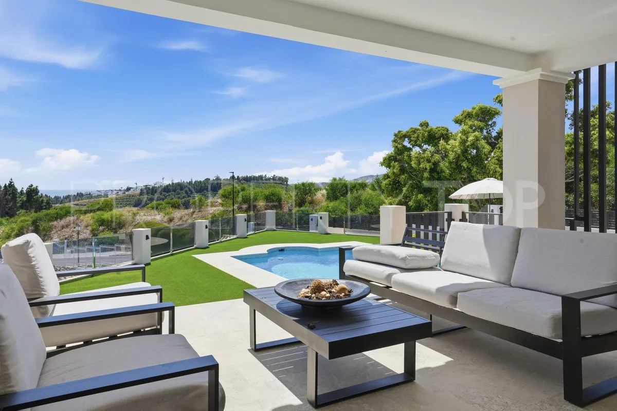 Villa en venta de 4 dormitorios en El Chaparral
