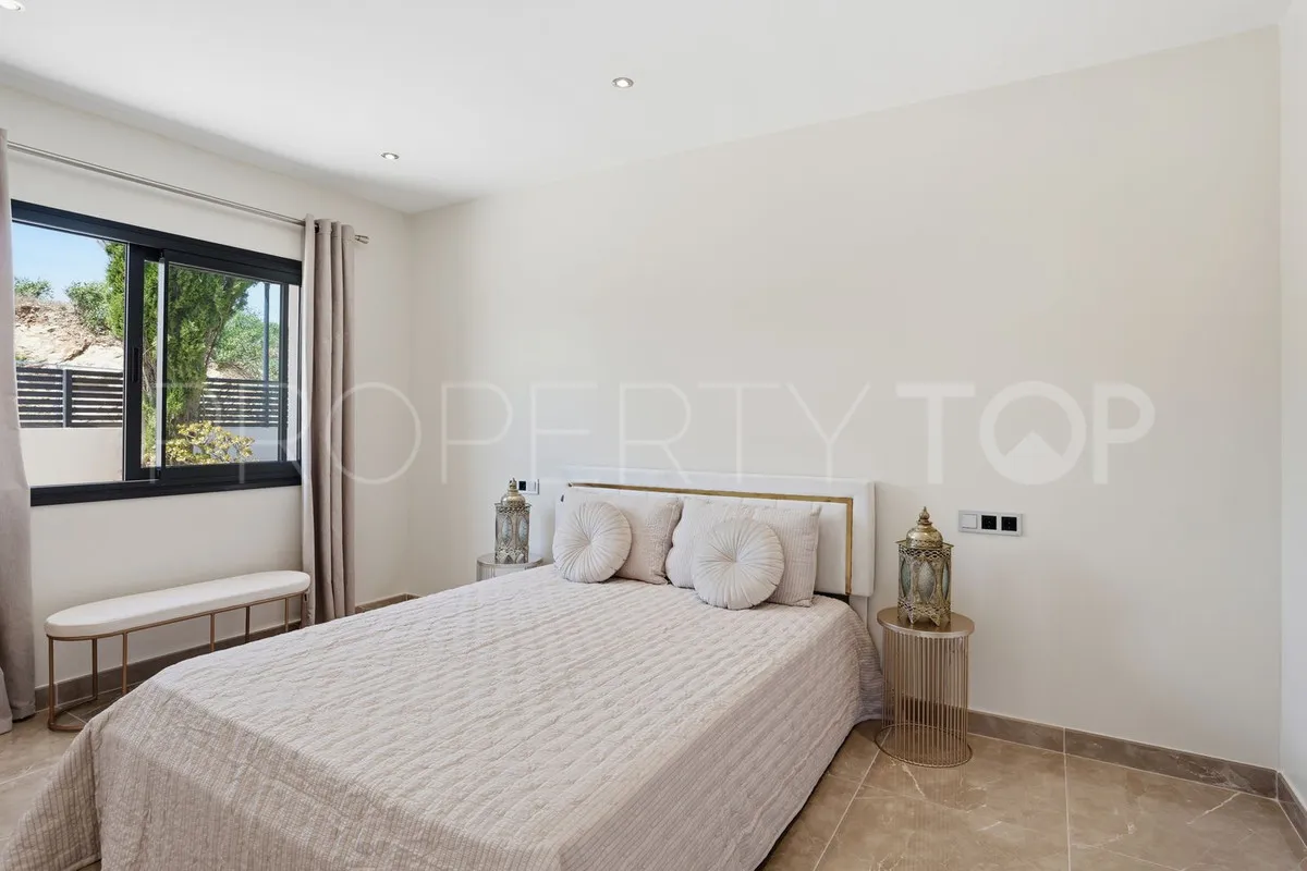 Villa en venta de 4 dormitorios en El Chaparral
