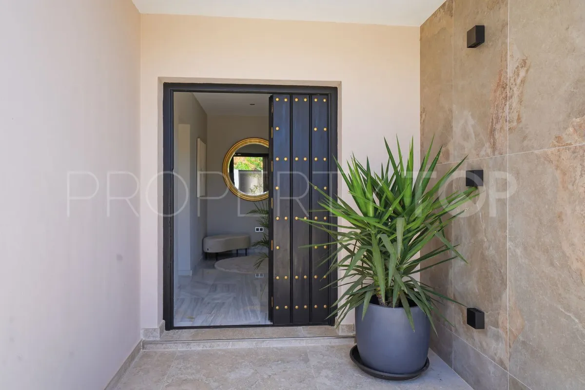 Villa en venta de 4 dormitorios en El Chaparral