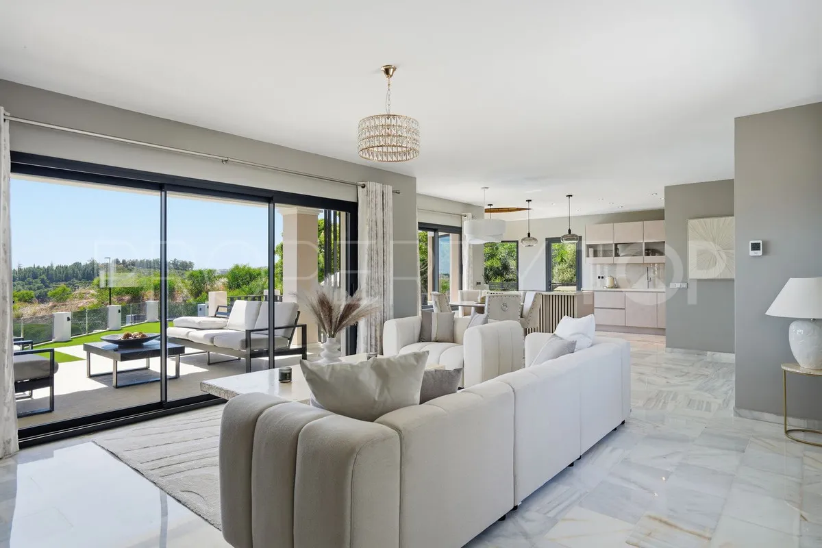 Villa en venta de 4 dormitorios en El Chaparral