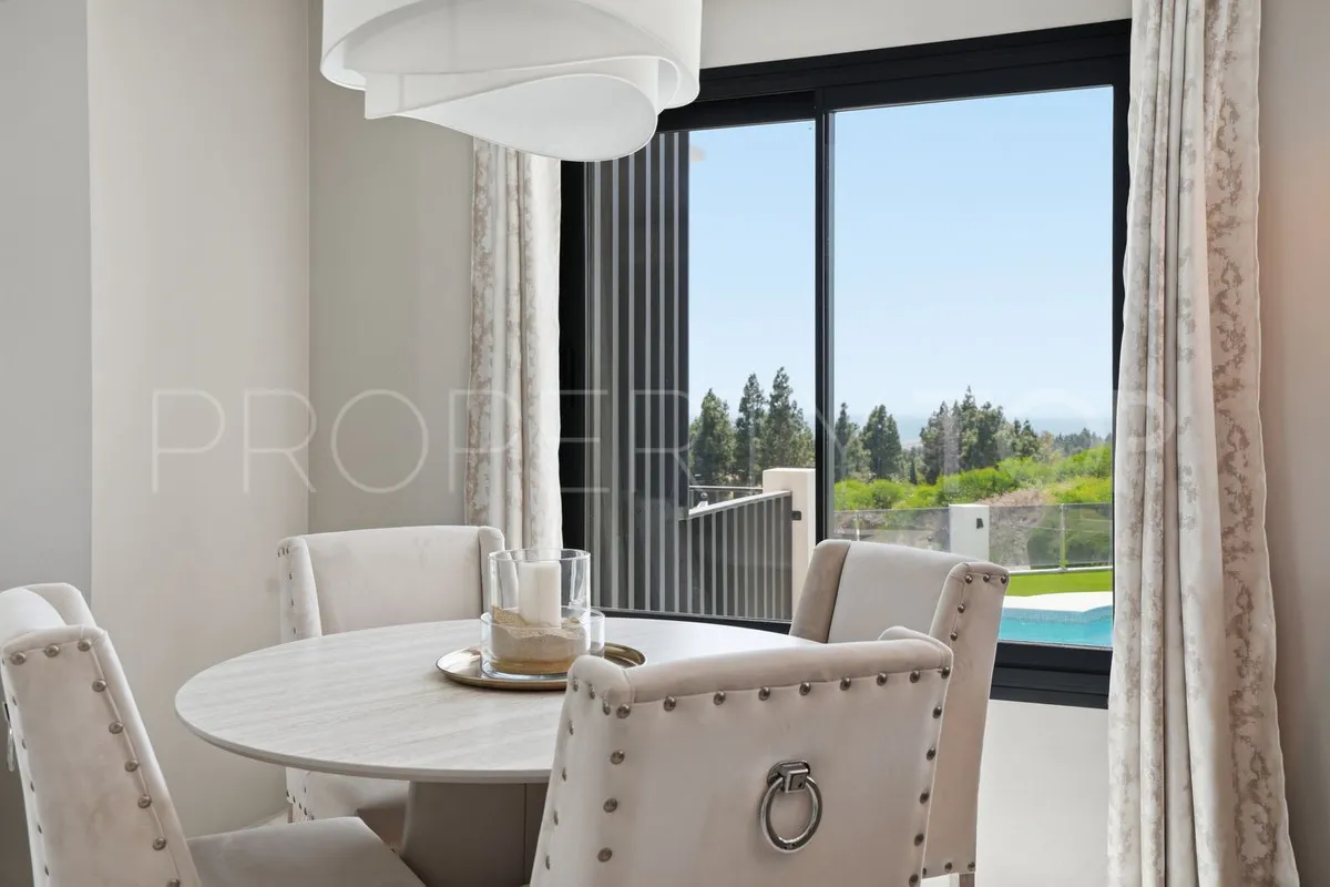 Villa en venta de 4 dormitorios en El Chaparral