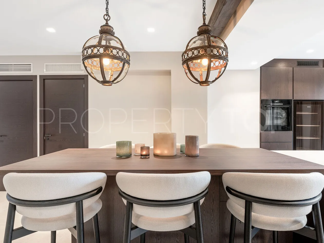 Nueva Andalucia, villa en venta