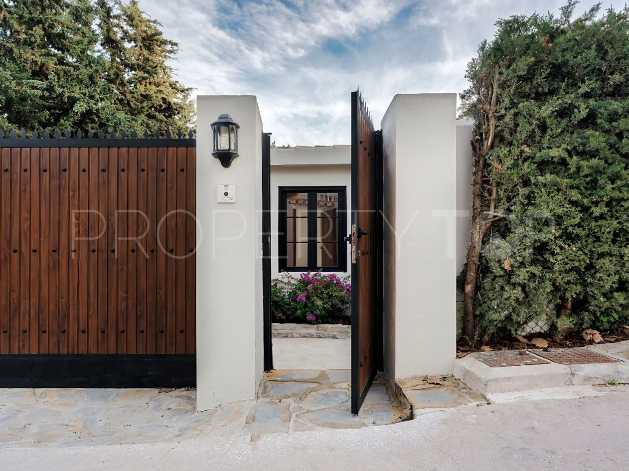 Nueva Andalucia, villa en venta