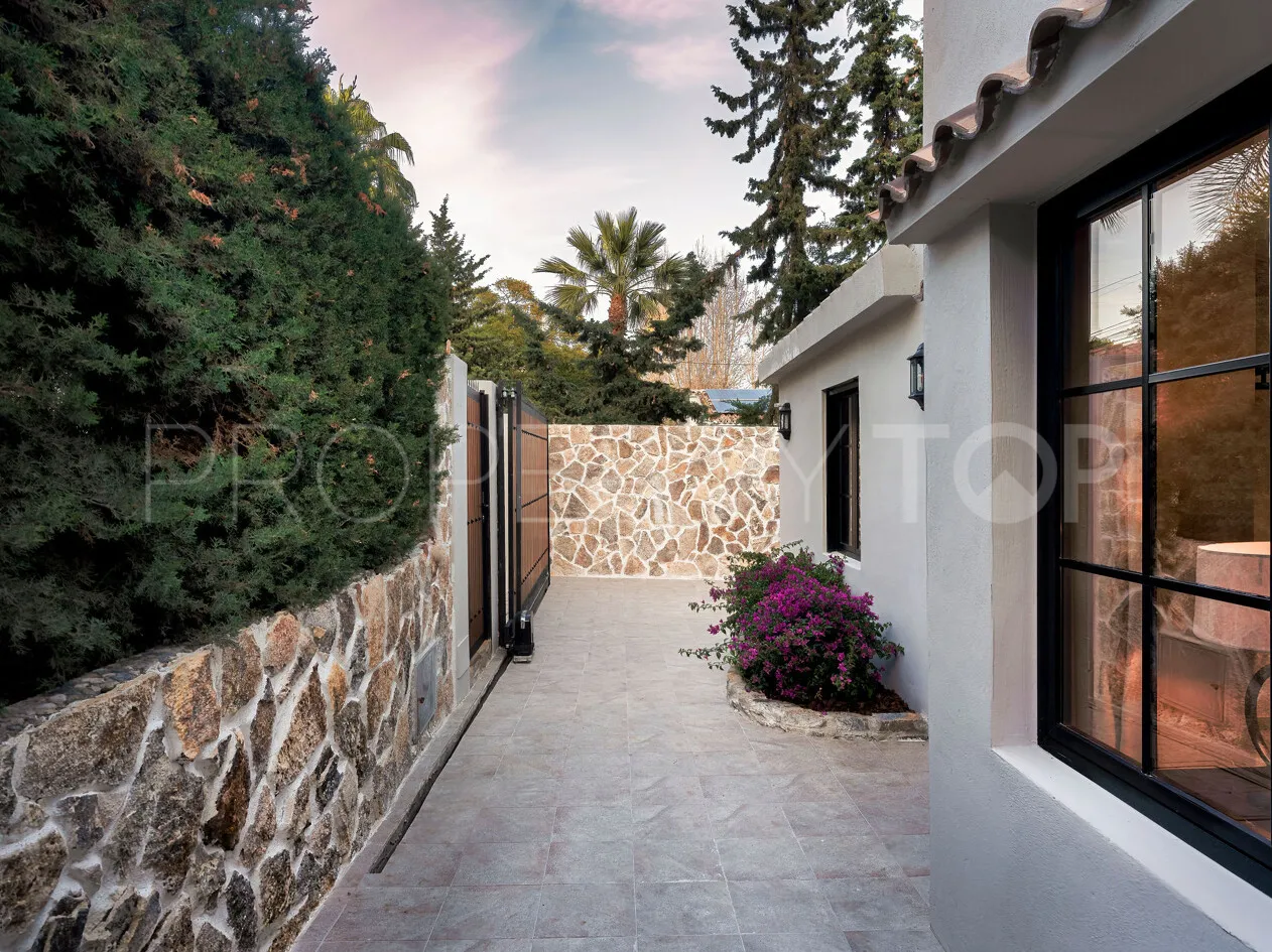 Nueva Andalucia, villa en venta