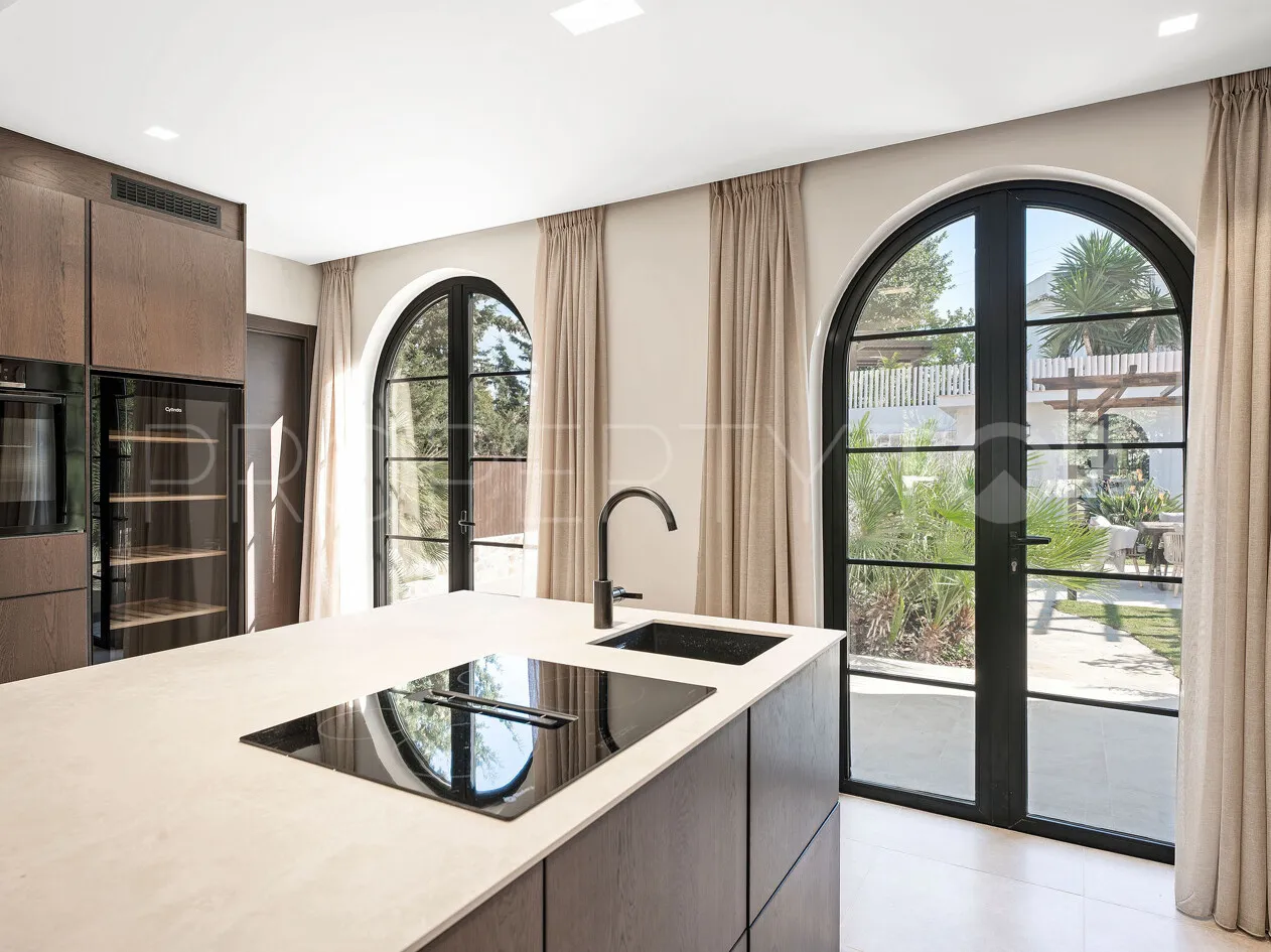 Nueva Andalucia, villa en venta