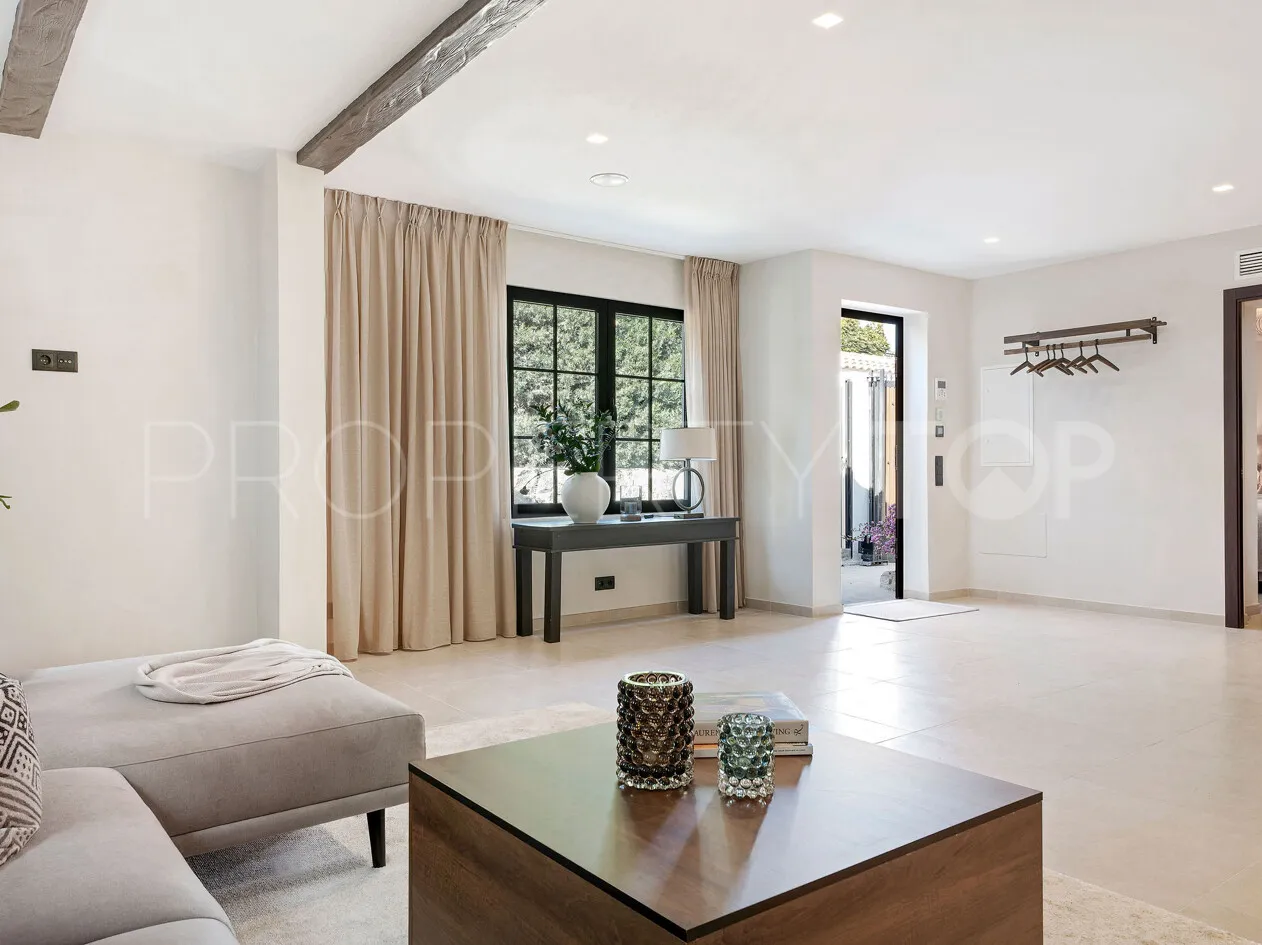 Nueva Andalucia, villa en venta