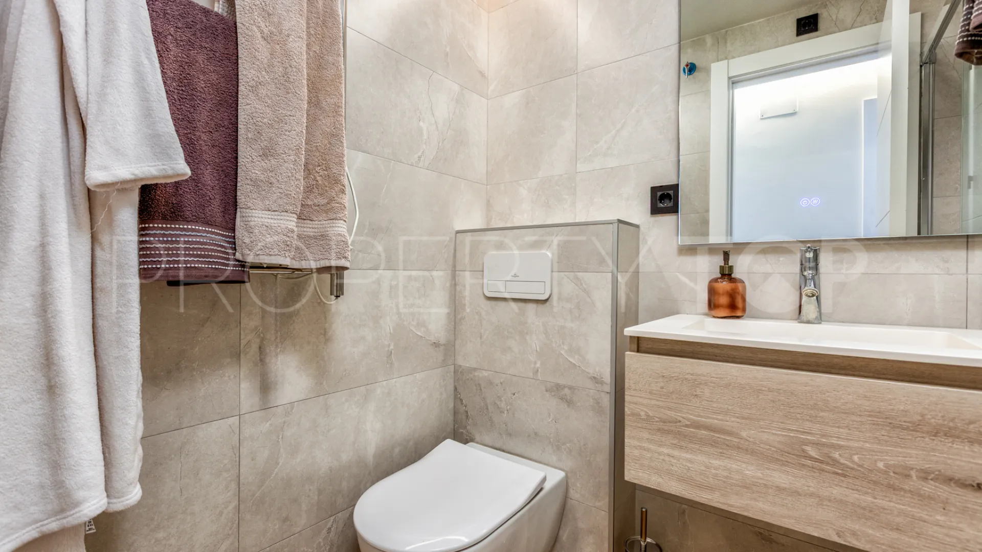 Estepona Casco Antiguo, apartamento planta baja en venta de 2 dormitorios