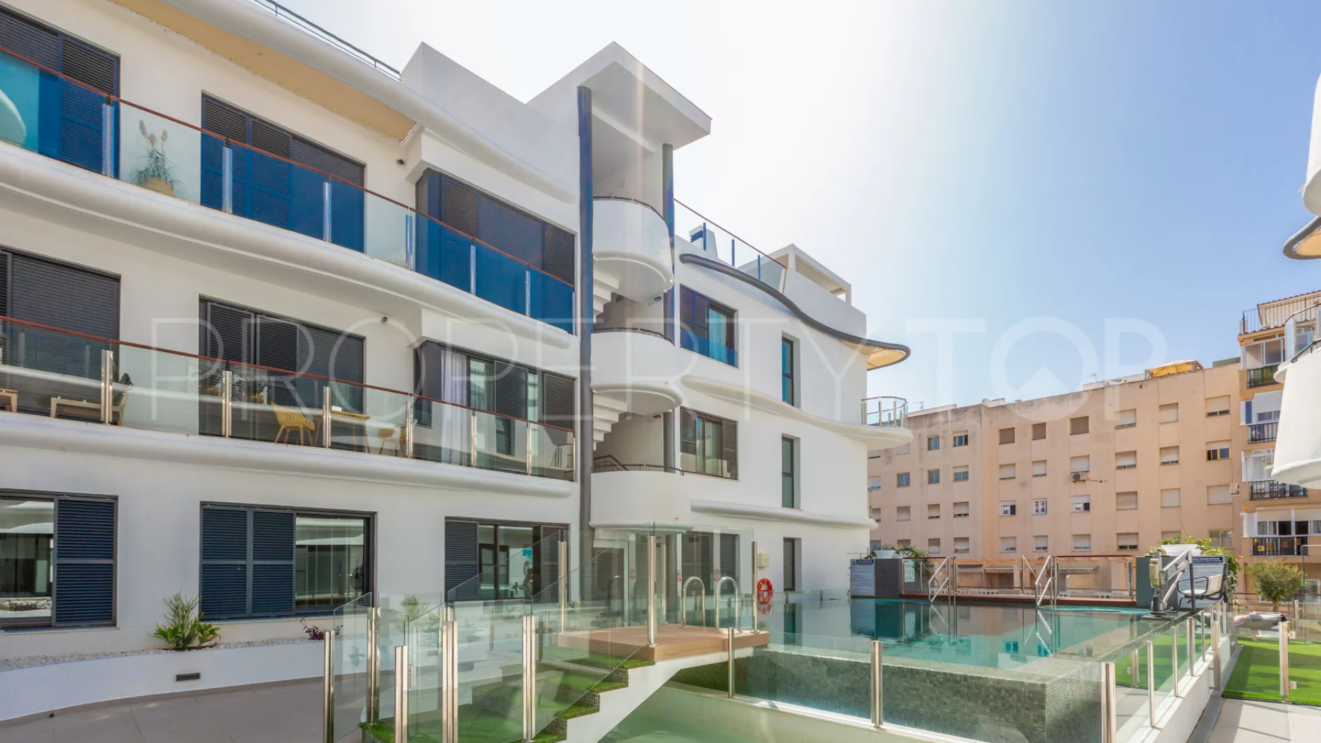Estepona Casco Antiguo, apartamento planta baja en venta de 2 dormitorios
