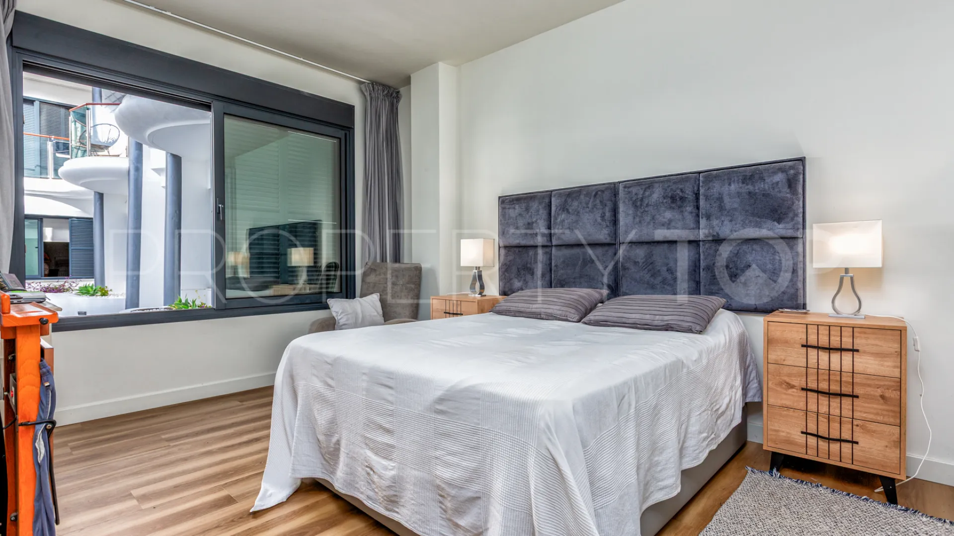 Estepona Casco Antiguo, apartamento planta baja en venta de 2 dormitorios