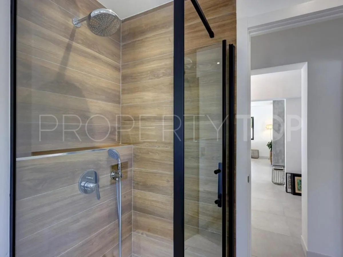 Villa in Marbella City for sale