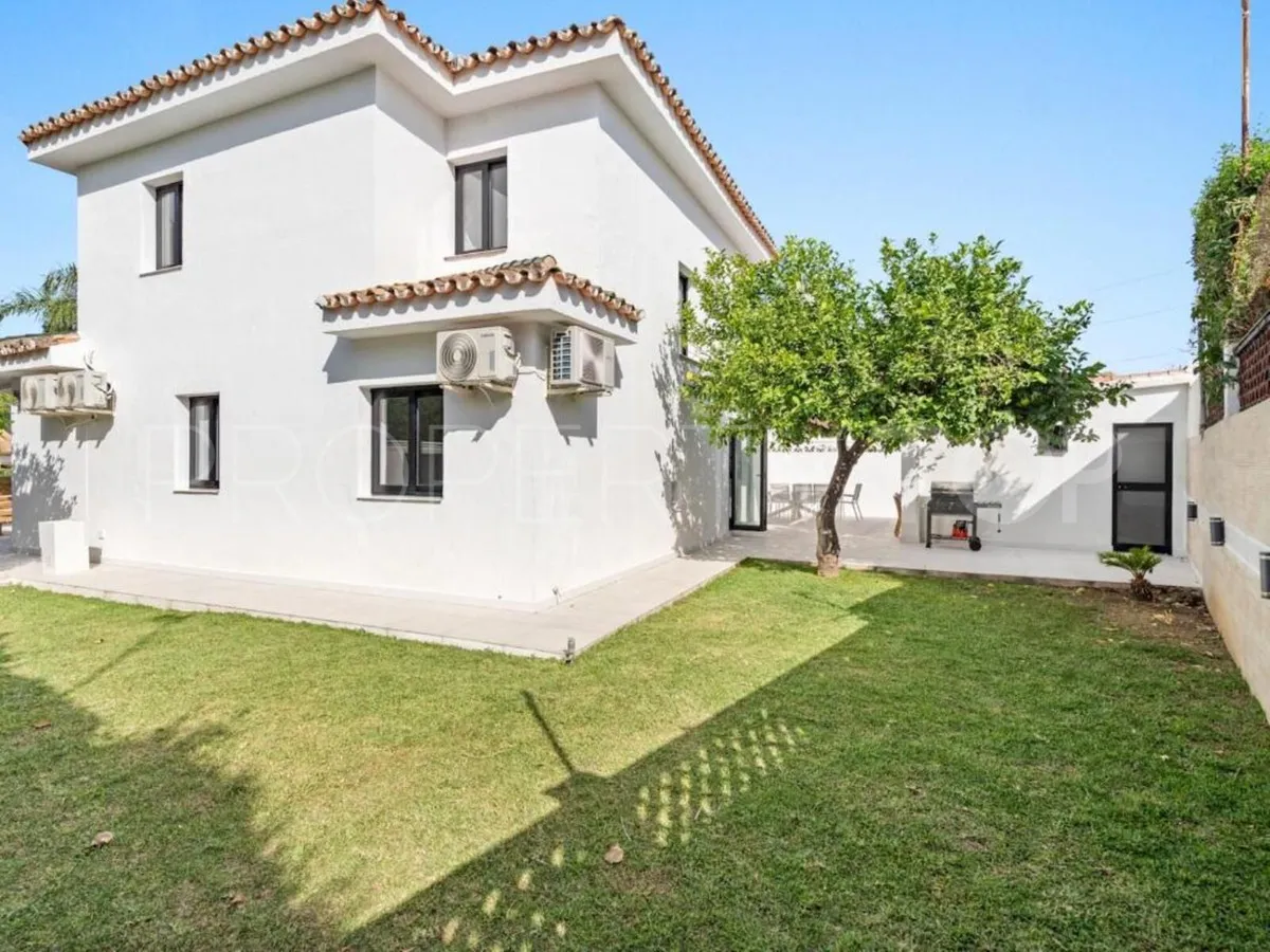 Villa in Marbella City for sale